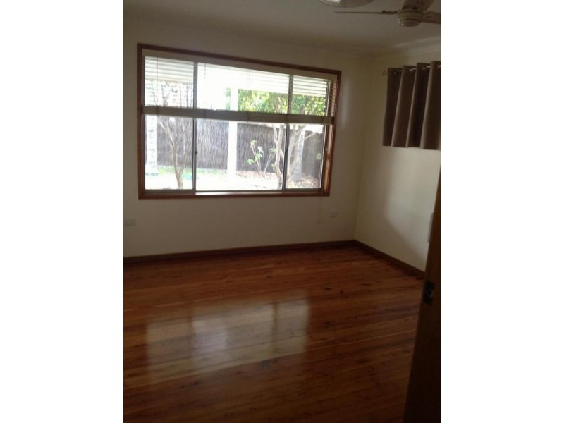 18 ROBEY ROAD, Coal Point NSW 2283