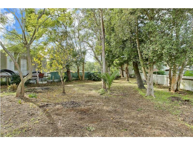 8 Miller Road, Fassifern NSW 2283