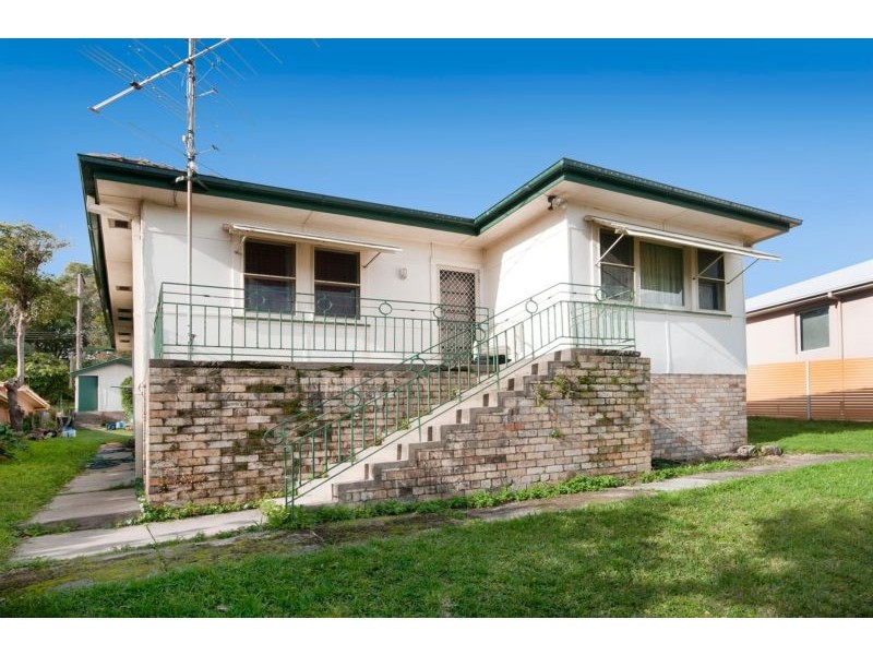 62 Sealand Road, Fishing Point NSW 2283
