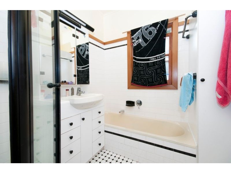 62 Sealand Road, Fishing Point NSW 2283