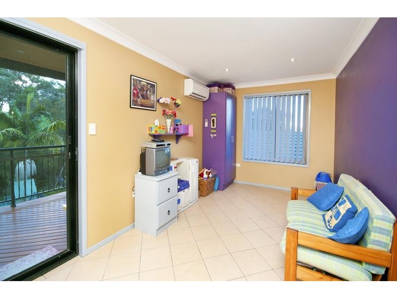 10 Lorron Close, Coal Point NSW 2283