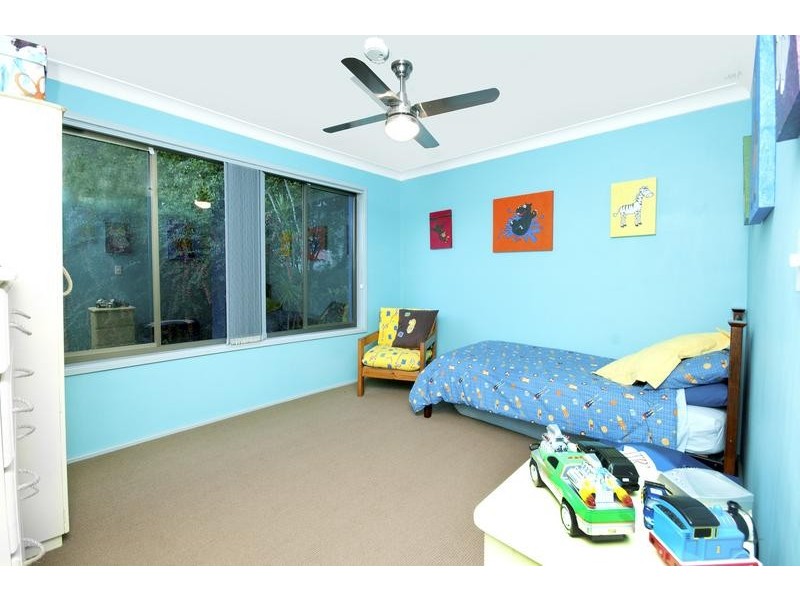 10 Lorron Close, Coal Point NSW 2283