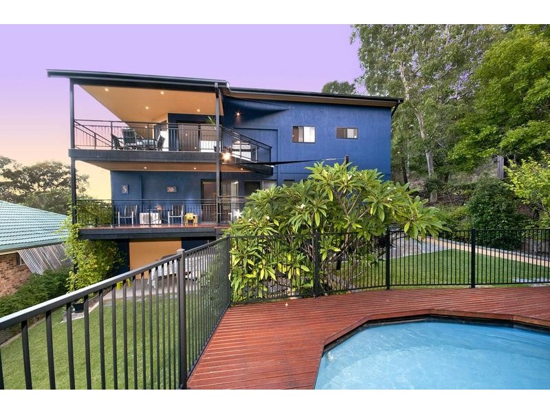 10 Lorron Close, Coal Point NSW 2283