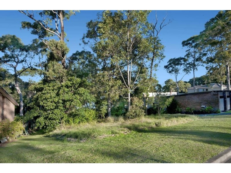 4 Macquarie Street, Bolton Point NSW 2283