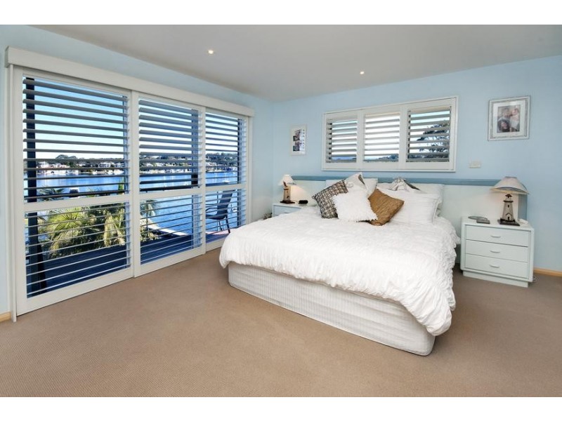 132 Sealand Road, Fishing Point NSW 2283