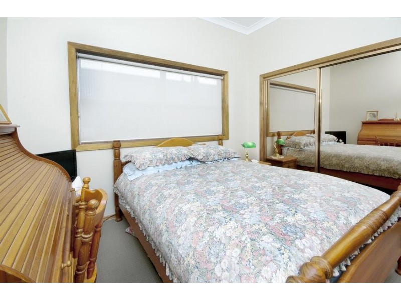 10 Letchworth Parade, Fishing Point NSW 2283