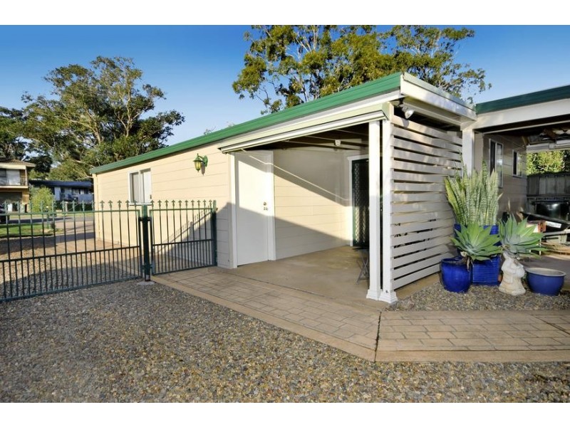 10 Letchworth Parade, Fishing Point NSW 2283