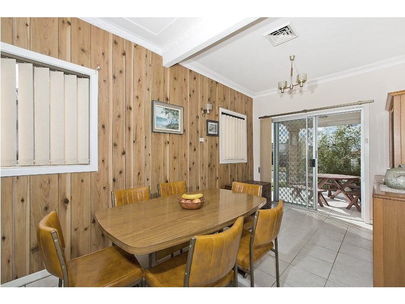 20 First Street, Booragul NSW 2284