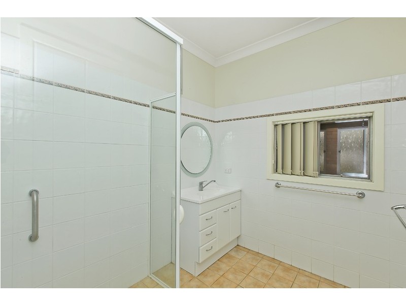 20 First Street, Booragul NSW 2284
