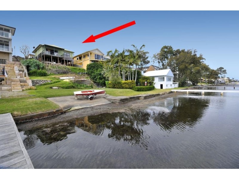 134 Sealand Road, Fishing Point NSW 2283