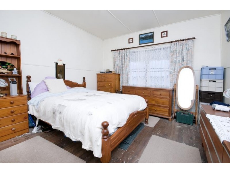 134 Sealand Road, Fishing Point NSW 2283