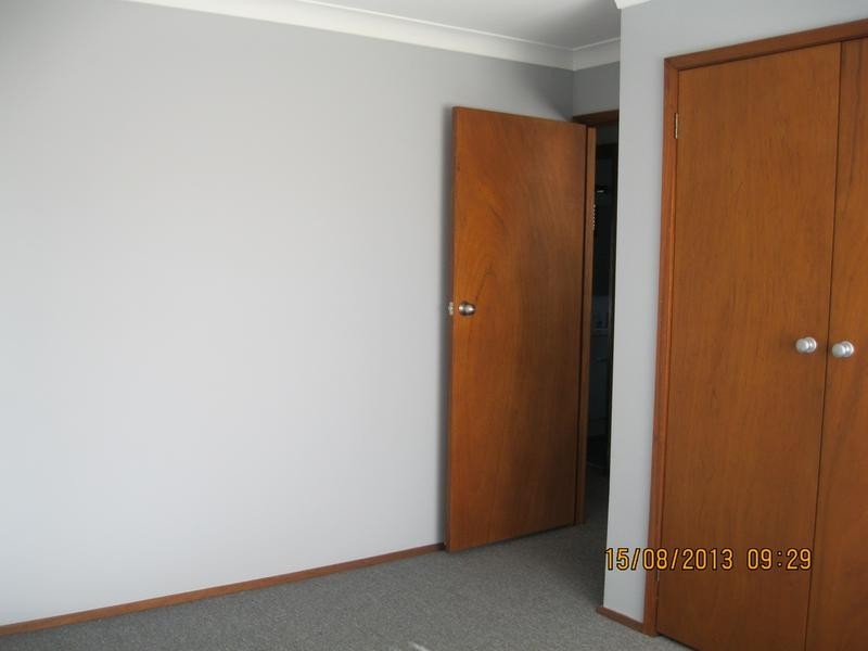 17 BOLTON POINT ROAD, Bolton Point NSW 2283