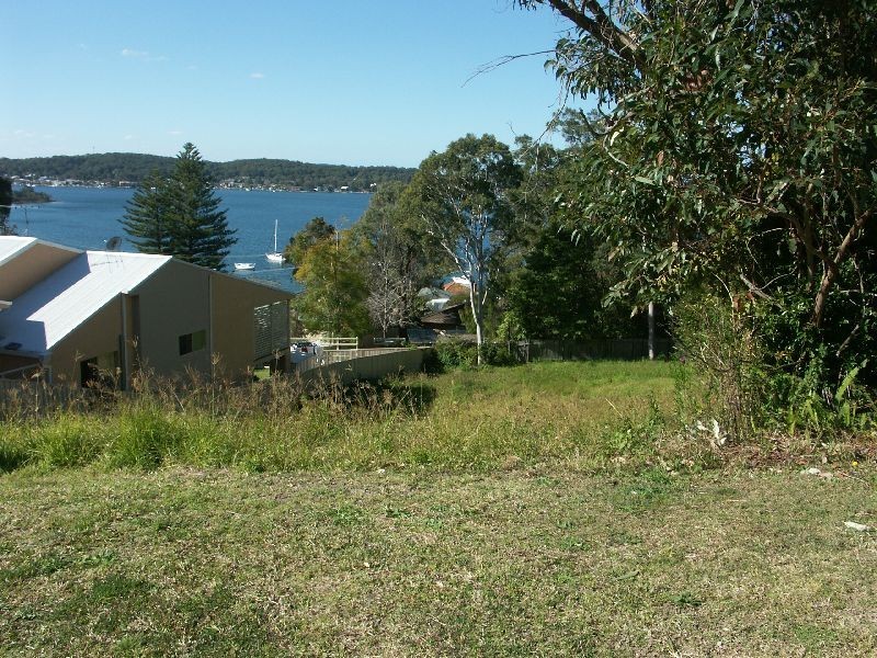 17 Sunlight Parade, Rathmines NSW 2283