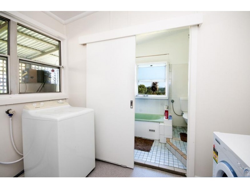 4 Fourth Street, Boolaroo NSW 2284