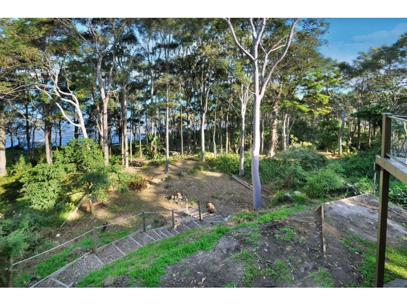 2 The Promenade, Wangi Wangi NSW 2267