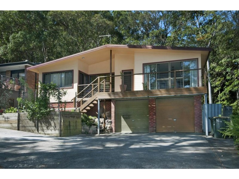 96 Coal Point Road, Coal Point NSW 2283