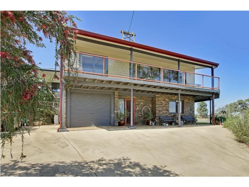1 Sealand Road, Fishing Point NSW 2283