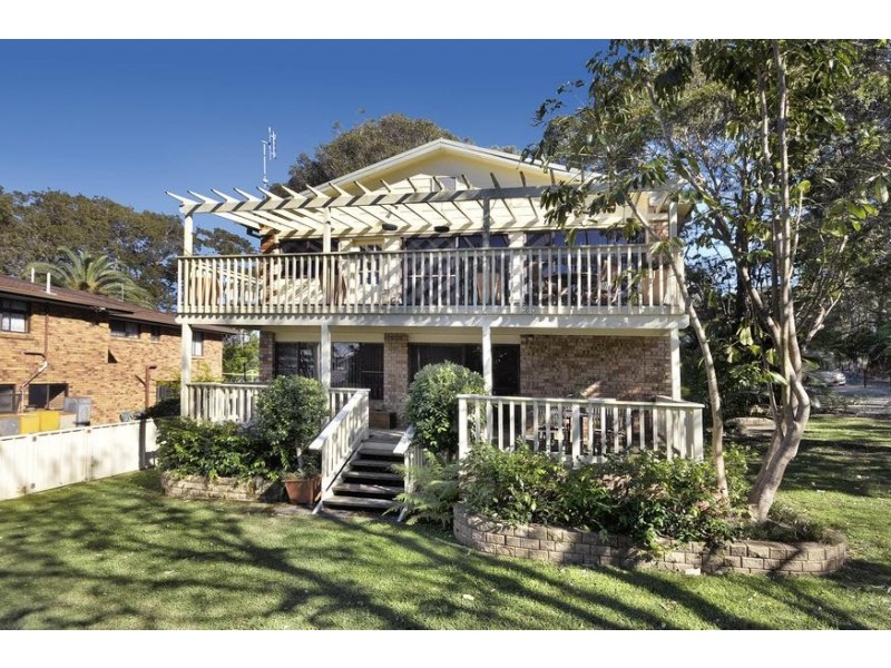 396 Skye Point Road, Coal Point NSW 2283