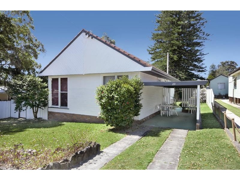 29 Amelia Street, Carey Bay NSW 2283