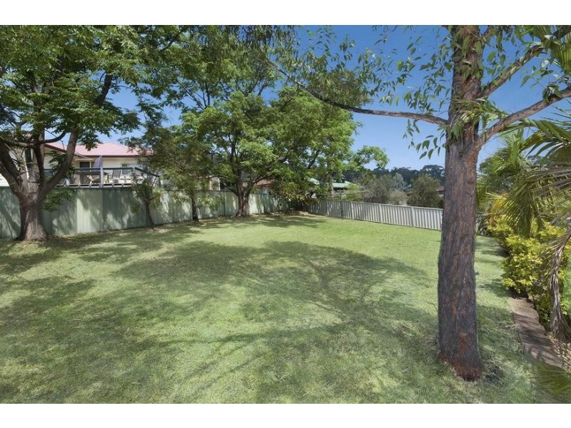 3 Azzura Close, Woodrising NSW 2284