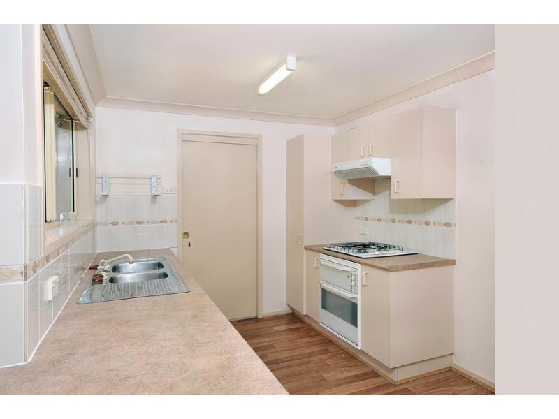 3 Azzura Close, Woodrising NSW 2284