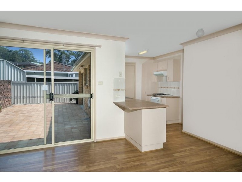 3 Azzura Close, Woodrising NSW 2284