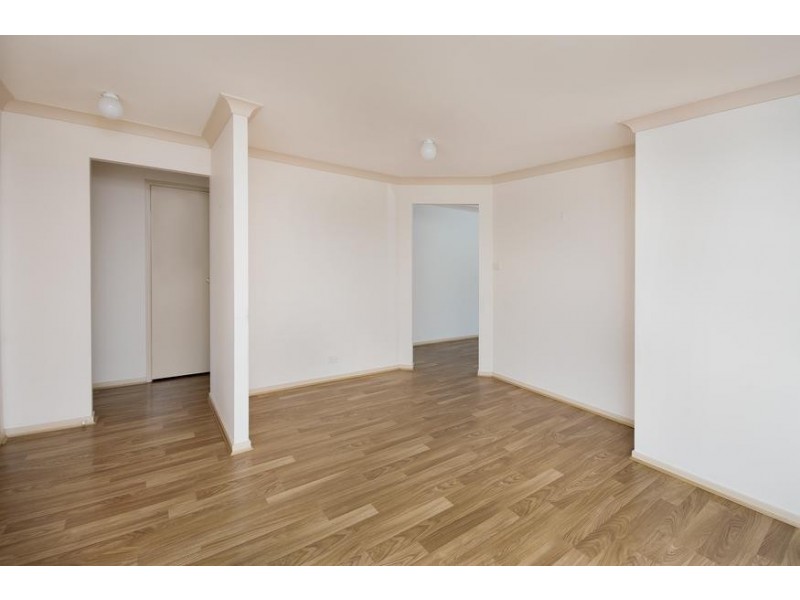 3 Azzura Close, Woodrising NSW 2284