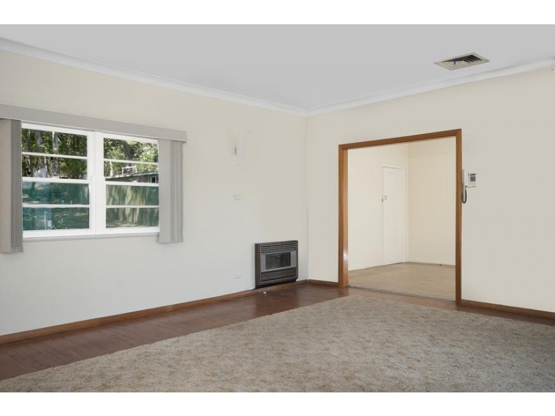 77 Coal Point Road, Coal Point NSW 2283