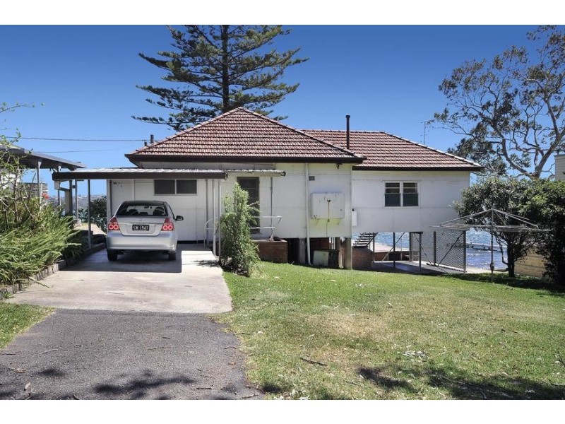 77 Coal Point Road, Coal Point NSW 2283