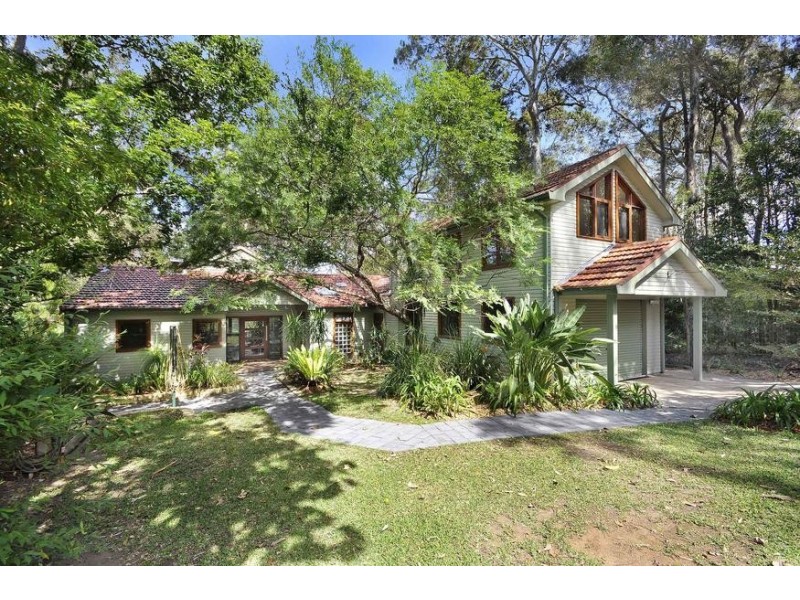 203 Coal Point Road, Coal Point NSW 2283