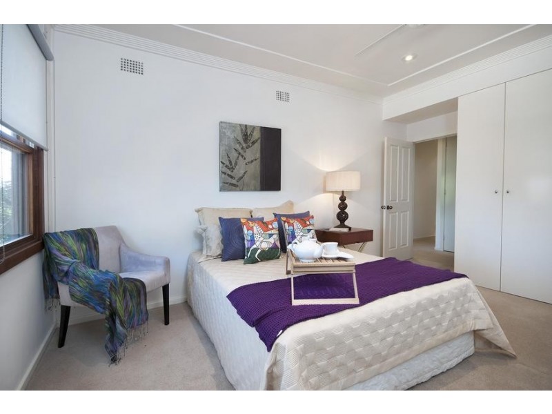 203 Coal Point Road, Coal Point NSW 2283