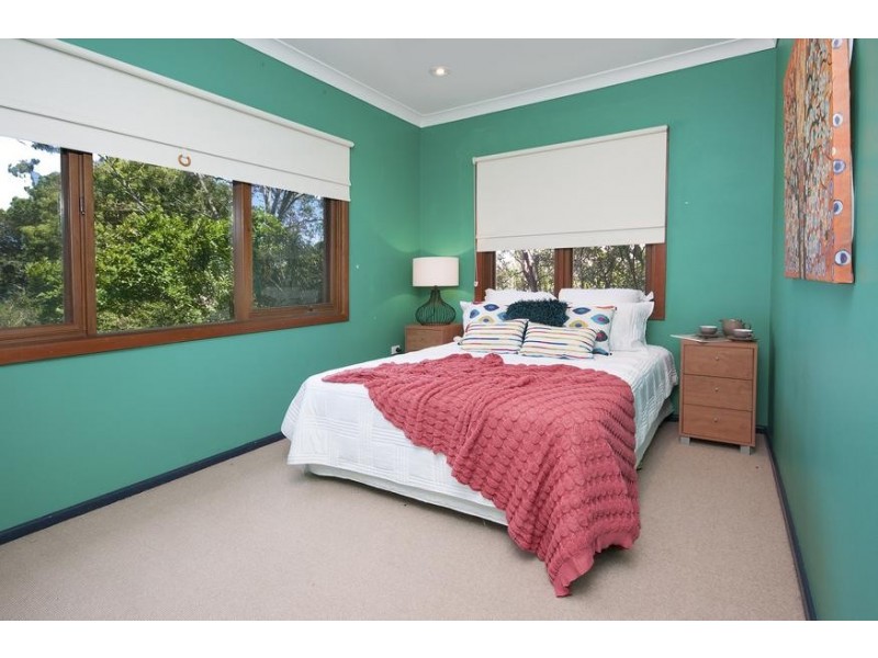 203 Coal Point Road, Coal Point NSW 2283