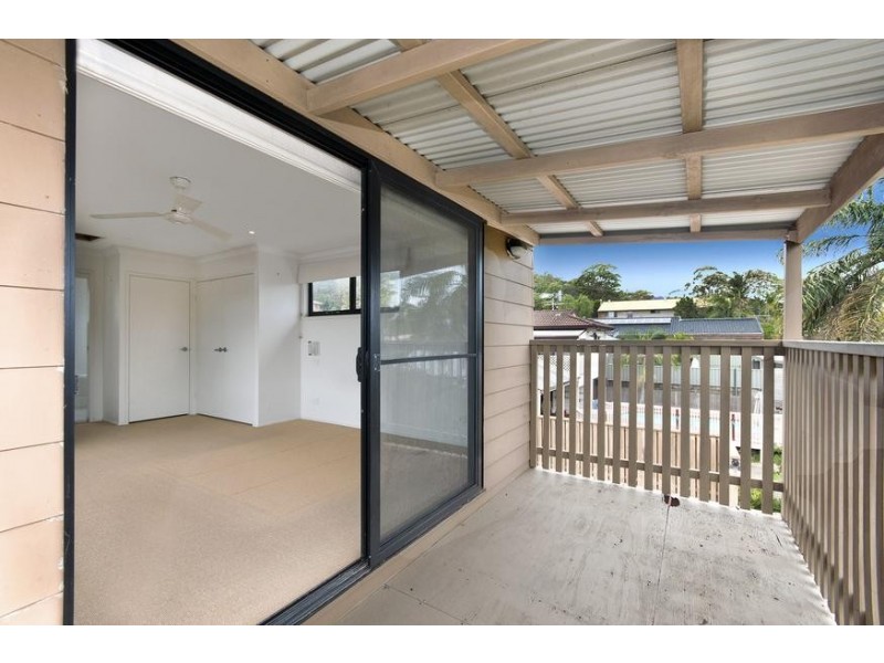 30 Carlisle Row, Fishing Point NSW 2283