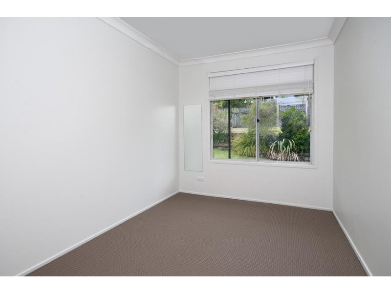 30 Carlisle Row, Fishing Point NSW 2283