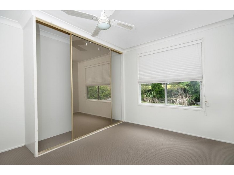 30 Carlisle Row, Fishing Point NSW 2283