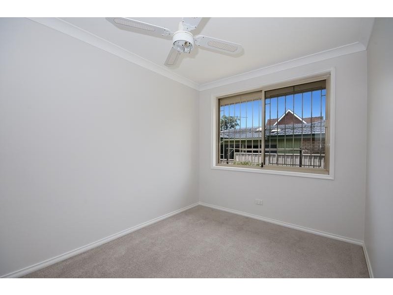 7/4 Delta Close, Eleebana NSW 2282