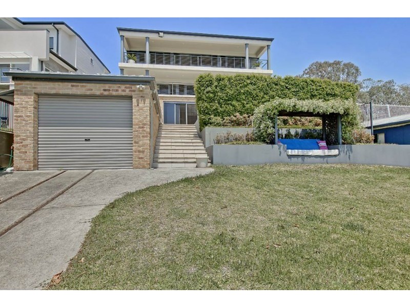 9 Alexander Parade, Arcadia Vale NSW 2283