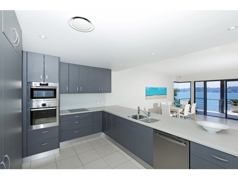 9 Alexander Parade, Arcadia Vale NSW 2283