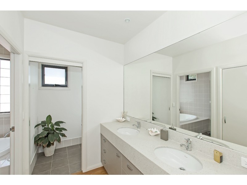 9 Alexander Parade, Arcadia Vale NSW 2283