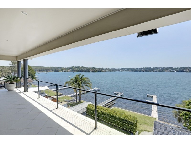 9 Alexander Parade, Arcadia Vale NSW 2283