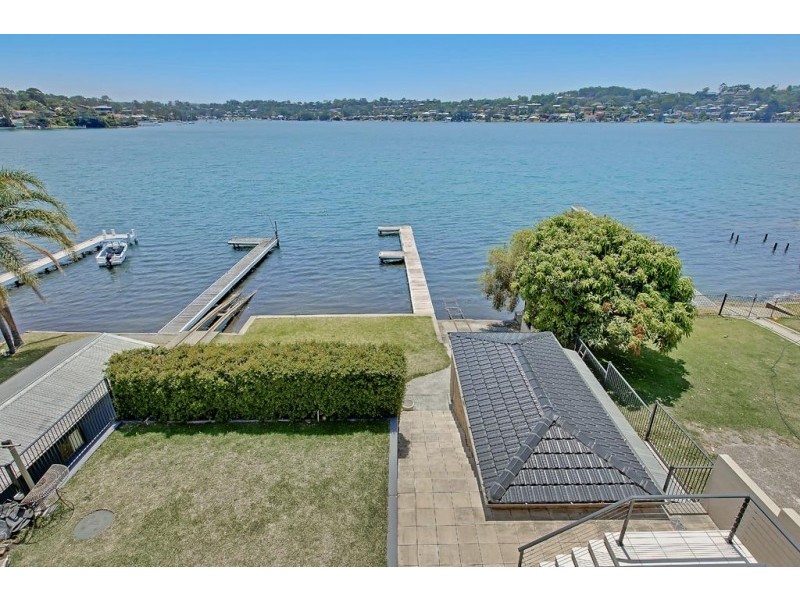 9 Alexander Parade, Arcadia Vale NSW 2283