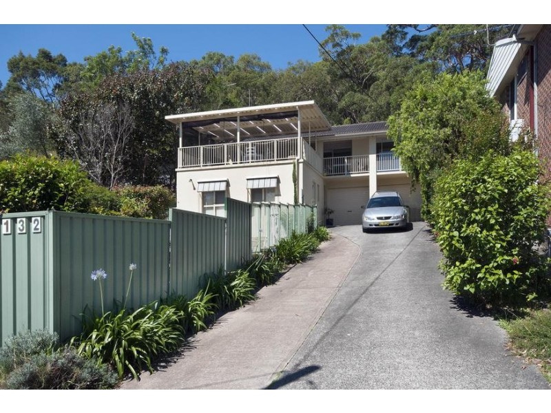 132 Coal Point Road, Coal Point NSW 2283