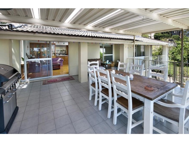 132 Coal Point Road, Coal Point NSW 2283