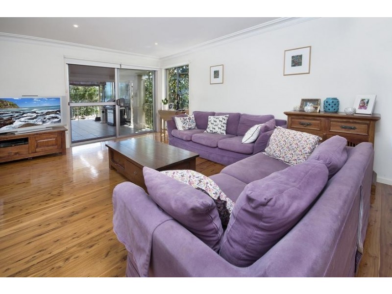 132 Coal Point Road, Coal Point NSW 2283