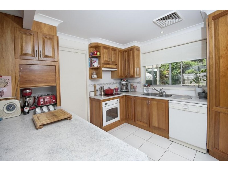132 Coal Point Road, Coal Point NSW 2283