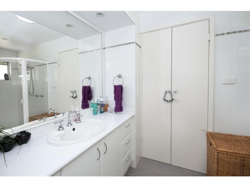132 Coal Point Road, Coal Point NSW 2283