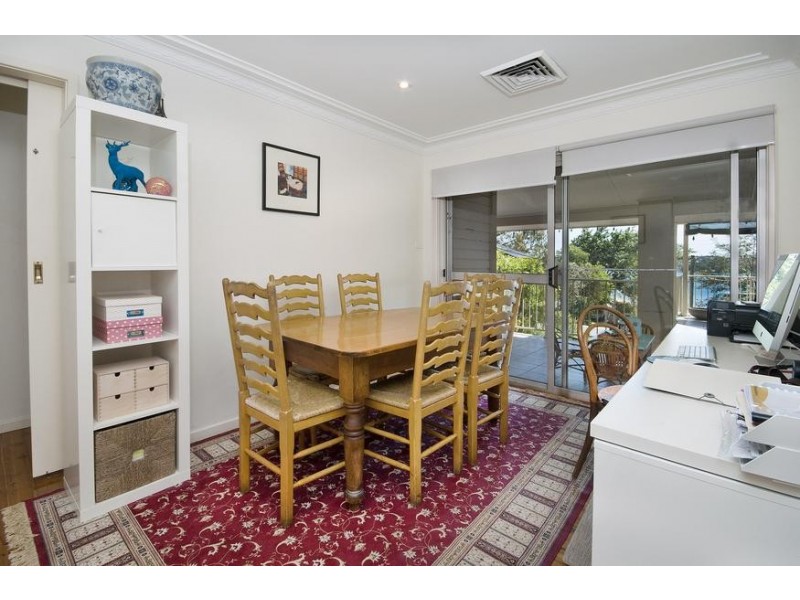 132 Coal Point Road, Coal Point NSW 2283