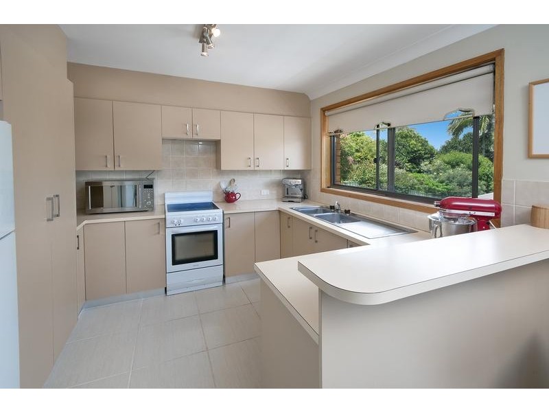 12 Rofe Street, Coal Point NSW 2283