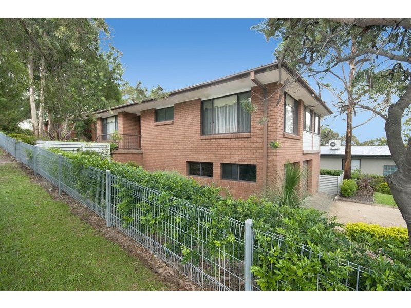 12 Rofe Street, Coal Point NSW 2283