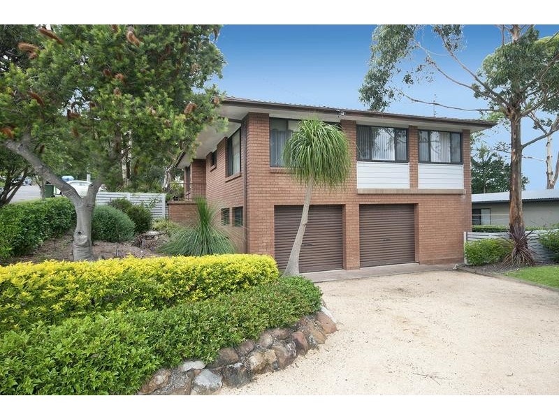12 Rofe Street, Coal Point NSW 2283